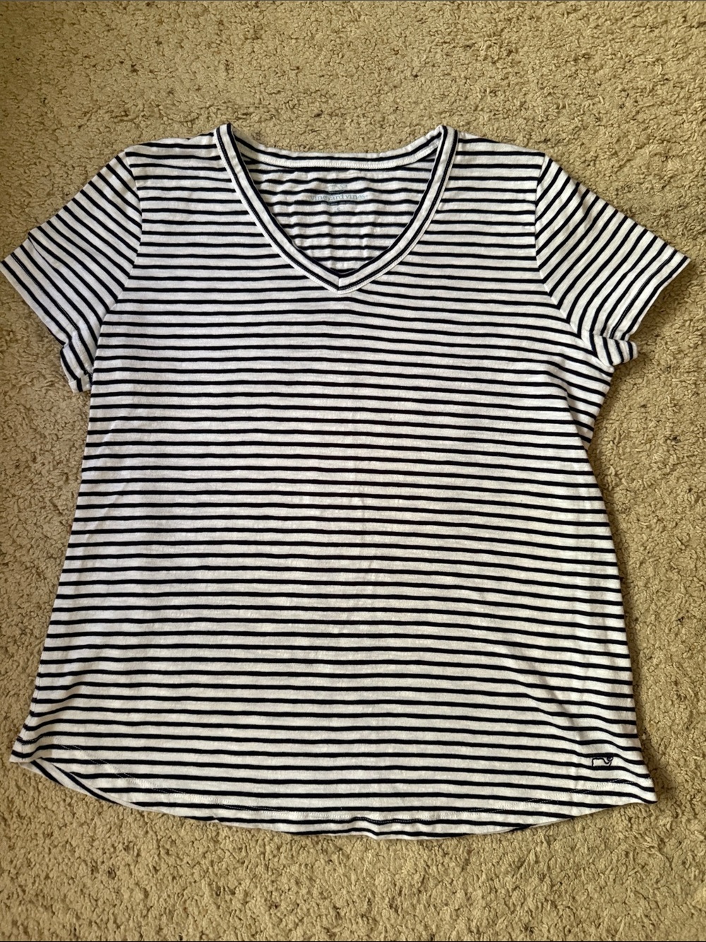Vineyard Vines Navy & White Striped V-Neck  cotton Tee. Size S.